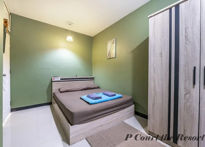 P Court The 3*