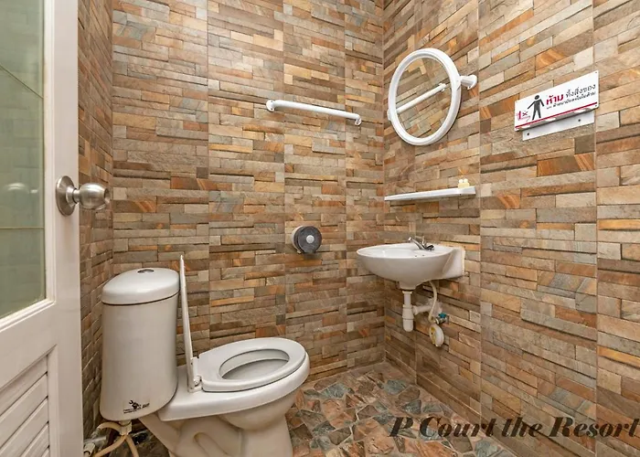 P Court The Hotel